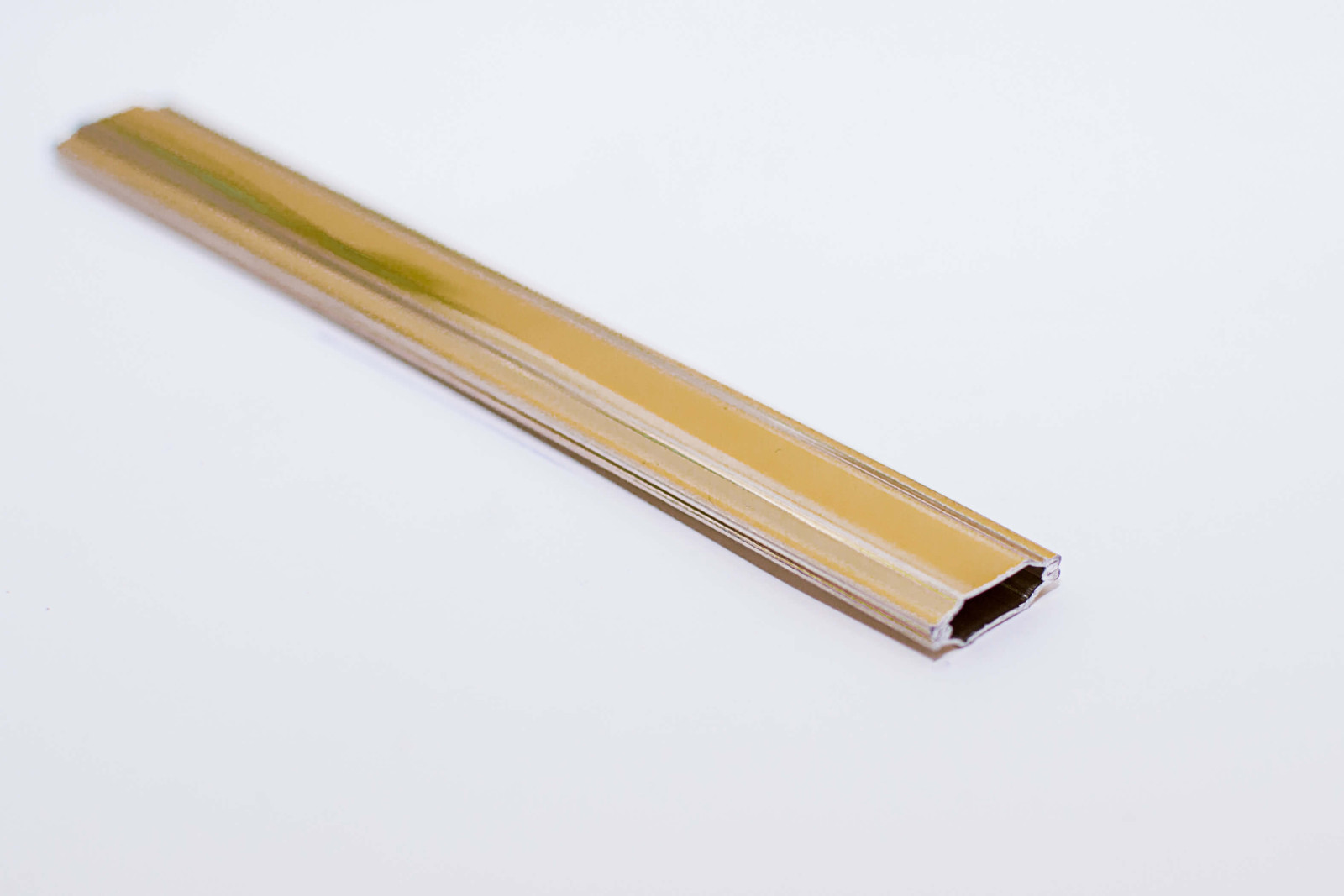 Профиль 17,3х5мм, гладкий золото, хром - фото - 2
