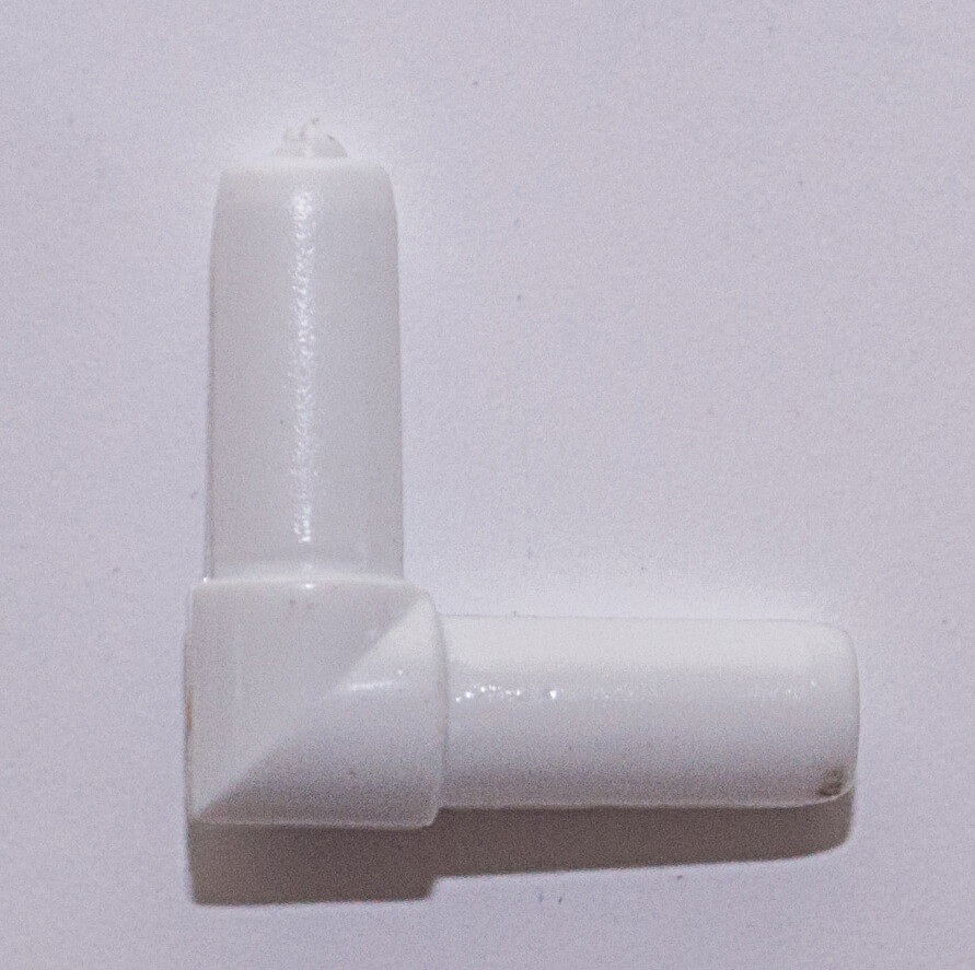 L-обр. соединение белый/золото/хром (пластик) - фото - 3