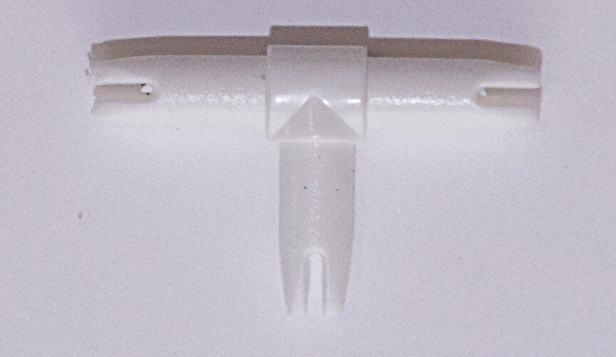 Т-обр. соединение белый/золото/хром (пластик) - фото - 3