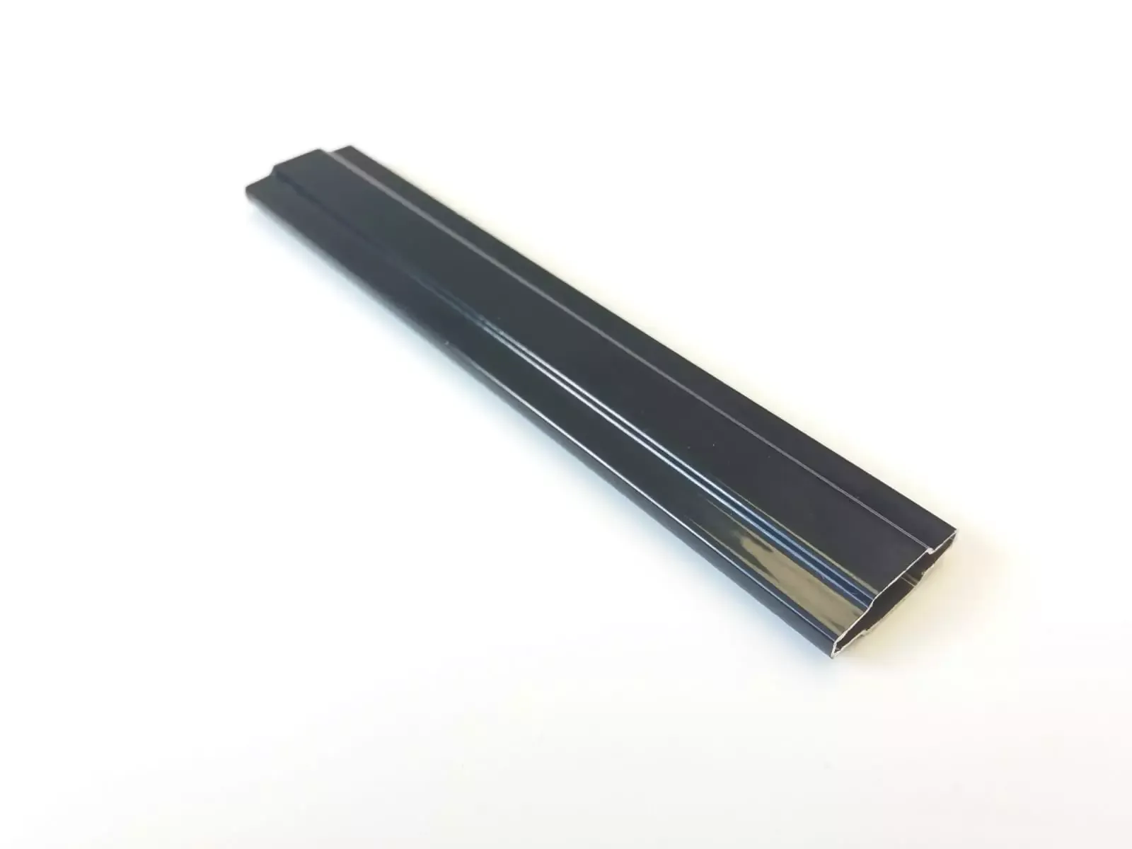 Профиль 25 мм (RAL 7021 черно-серый (глянец) (хлыст 1,5м) - фото - 1