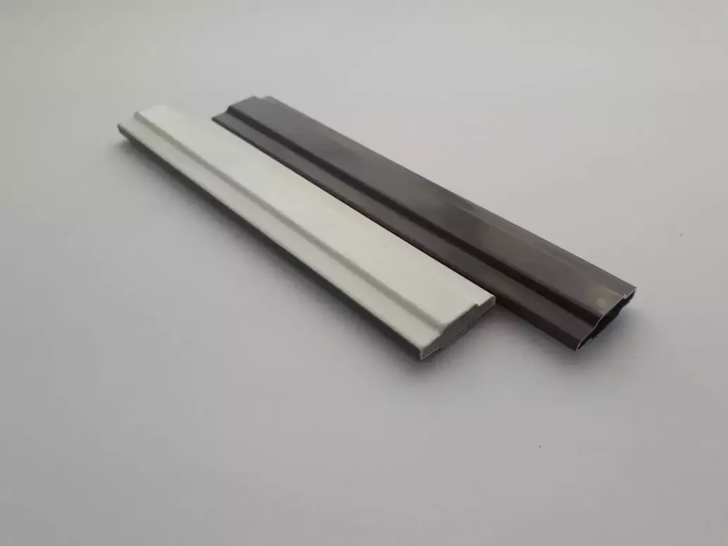 Профиль 25 мм RAL (хлыст 3 м) - фото - 1