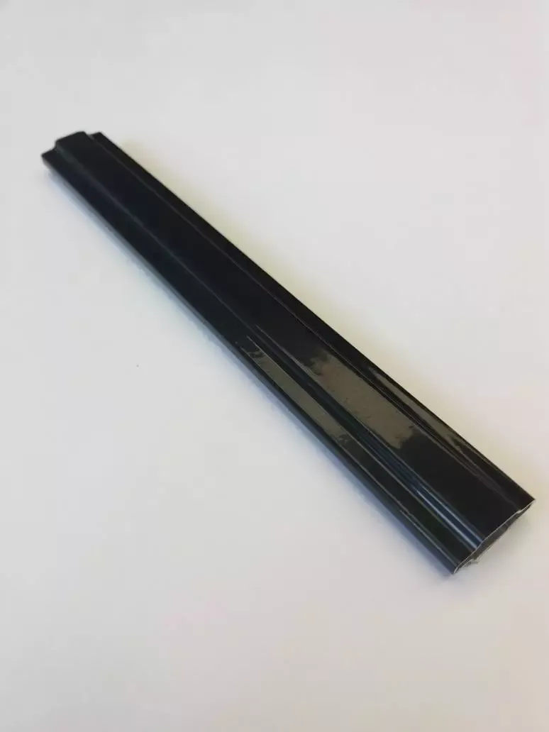 Профиль 18 мм (RAL 7021 черно-серый) (глянец) (хлыст 1,5 м) - фото - 1