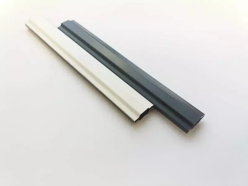 Профиль 18 мм (белый + RAL 7024 графитовый серый) (хлыст 3 м) - фото - 1